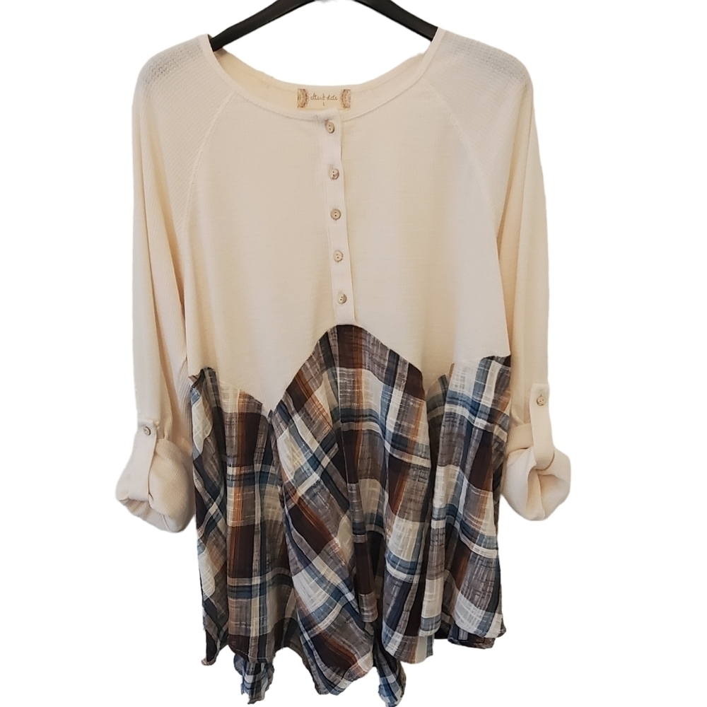 NWT Altar'd State Large Check Pattern Hankerchief Tunic Top
